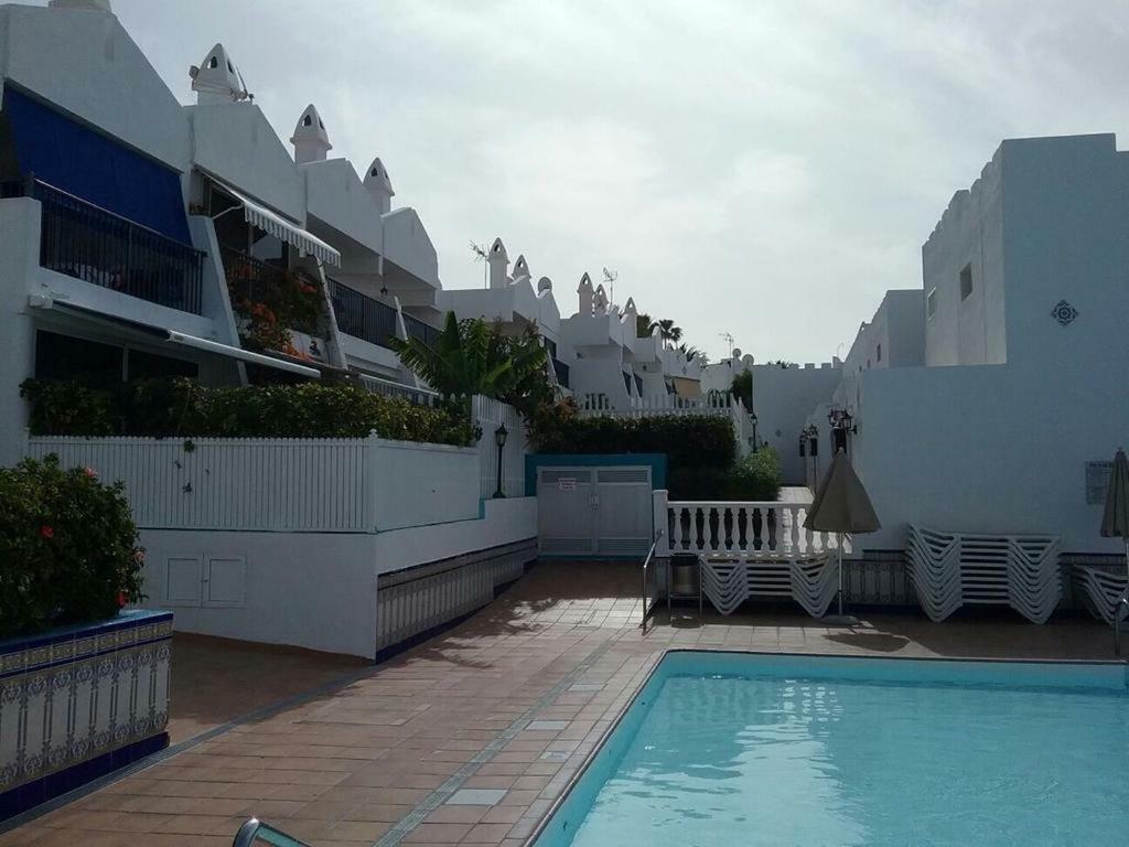 Pool View Yard Bungalow Playa del Inglés Eksteriør billede